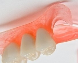 wyglad-rozowej-nylonowej-klamry-utrzymujacej